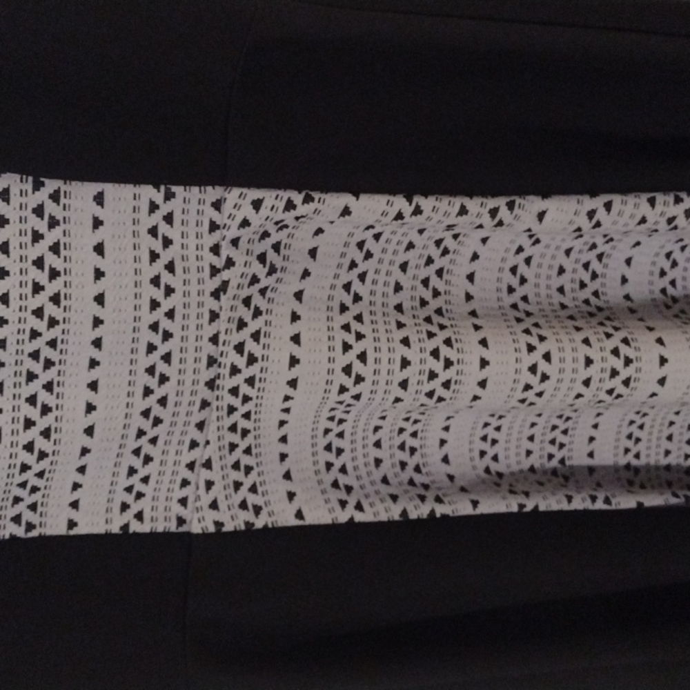 Triangle Dress - Picture 4 of 8